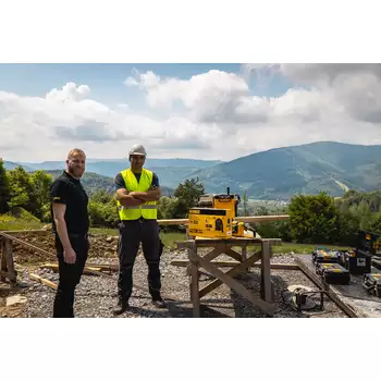 Konkurs z kurtką DeWalt maj 2022