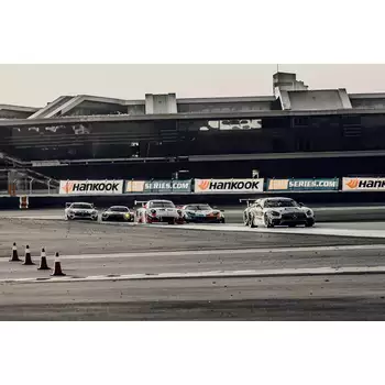 Gosia Rdest - W series driver