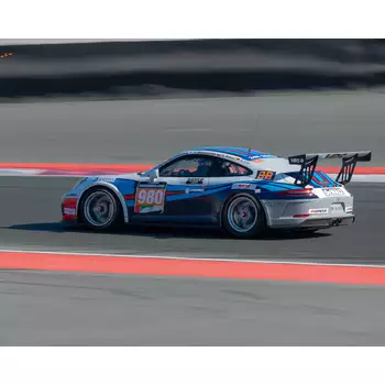 Gosia Rdest - W series driver