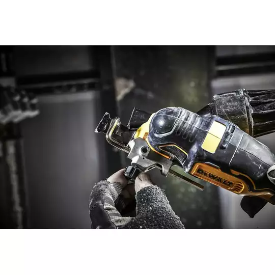akumulatorowe narzędzie wielofunkcyjne 18V Li-Ion + 29 akcesorii, DeWalt [DCS356N-XJ]