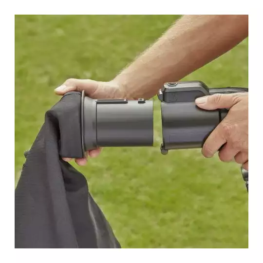 dmuchawa/odkurzacz/rozdrabniarka ogrodowa 2600W Black+Decker [BEBLV260]