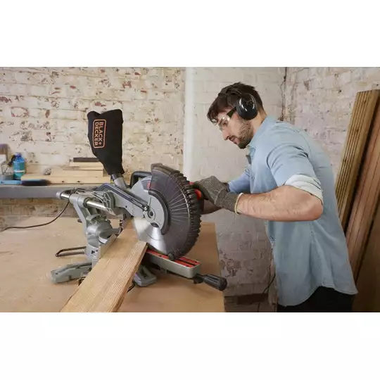 pilarka tarczowa, ukośnica, 254/30mm, 2100W Black+Decker [BES710-QS]