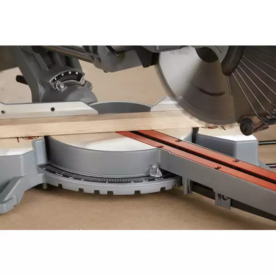 pilarka tarczowa, ukośnica, 254/30mm, 2100W Black+Decker [BES710-QS]