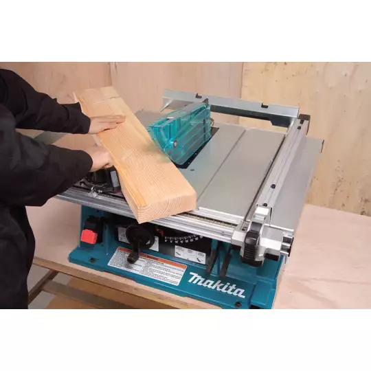 uniwersalna pilarka stołowa 260/30mm, 1650W, Makita [2704]