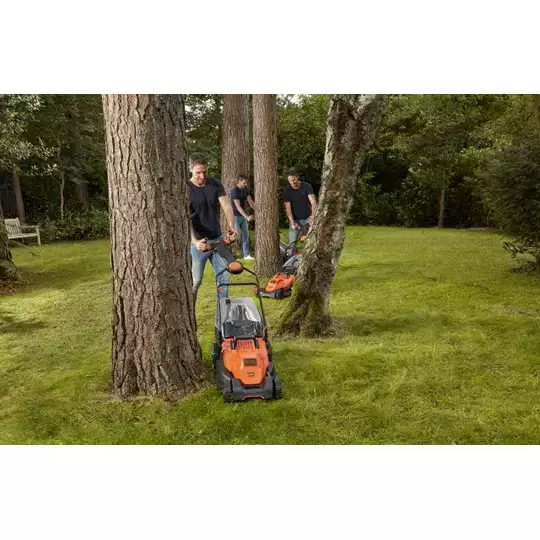 Kosiarka elektryczna 34cm, 1400W, uchwyt EasySteer Black+Decker [BEMW461ES-QS] 