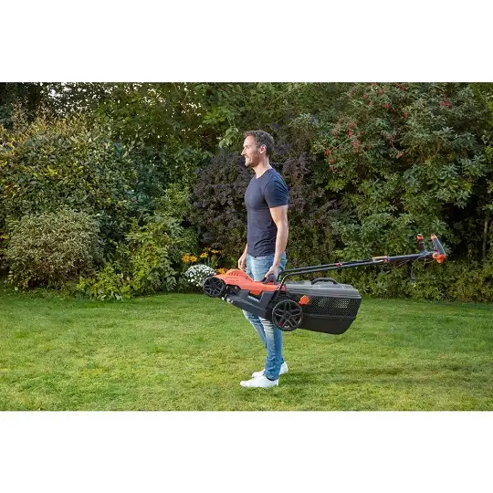 Kosiarka elektryczna 38 cm, 1600W, uchwyt EasySteer, schowek na przewód Black+Decker [BEMW471ES-QS]  