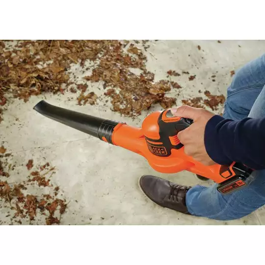 akumulatorowa dmuchawa do liści, 18V Li-Ion, 2,0Ah, Black+Decker [GWC1820PC-QW]