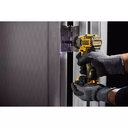 wkrętarka akumulatorowa, 10,8V Li-Ion 2x2,0Ah, DeWalt [DCF610D2] (1)
