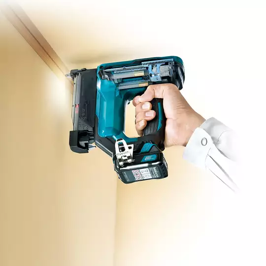 akumulatorowa sztyfciarka 15-35mm, 10,8V, Li-Ion CXT, firmy Makita [PT354DZ]