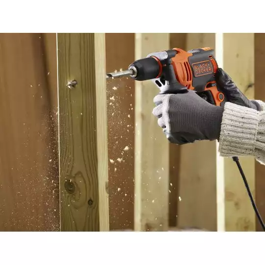 elektryczna wiertarka udarowa 710W + 32 akcesoria w walizce, Black+Decker [BEH710SA32]