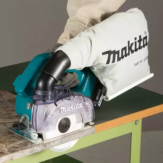 akumulatorowa przecinarka tarczowa do cięcia cegieł, betonu i kamienia na sucho 125mm Makita [DCC500Z] 18V Li-Ion
