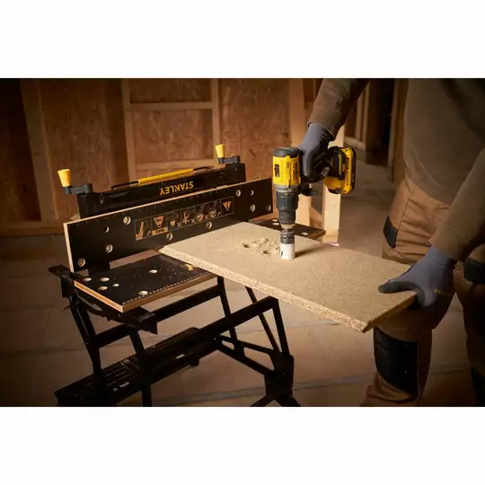 Stół roboczy 2w1 Stanley [STST83400-1] imadło i stół roboczy o maksymalnym obciążeniu 250kg