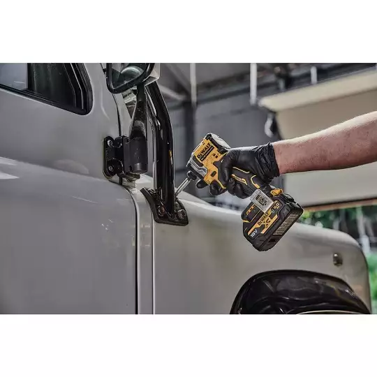 akumulatorowa zakrętarka udarowa 1/4" 18V XR DeWalt [DCF850N-XJ] Li-Ion