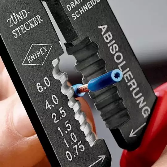 szczypce do zagniatania, zakres 0,5-6mm², Knipex [97 22 240]