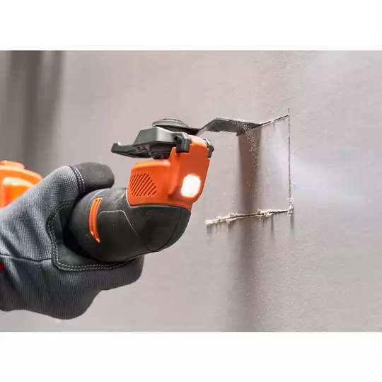 akumulatorowe narzędzie wielofunkcyjne 18V Li-Ion 1x2,0Ah BLACK+DECKER [BDCOS18D1K-QW] + 20 akcesoriów,