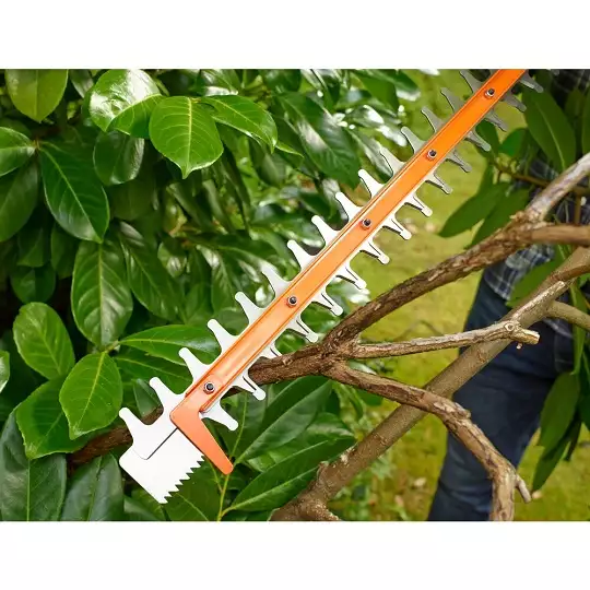 elektryczne nożyce do żywopłotu 60cm, 600W Black+Decker [BEHTS501-QS]