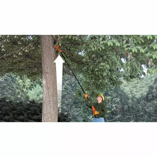 akumulatorowa piła łańcuchowa na wysięgniku, miecz 20cm Black+Decker [GPC1820L20-QW] zasięg 200-300cm