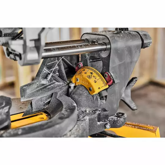akumulatorowa pilarka tarczowa/ukośnica 305mm, 54V Li-Ion 2x9,0Ah, DeWALT [DCS781X2-QW]