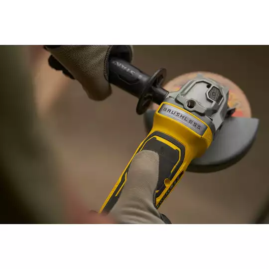 akumulatorowa szlifierka kątowa 125mm, 18V Li-Ion, Stanley [SFMCG700B-XJ]