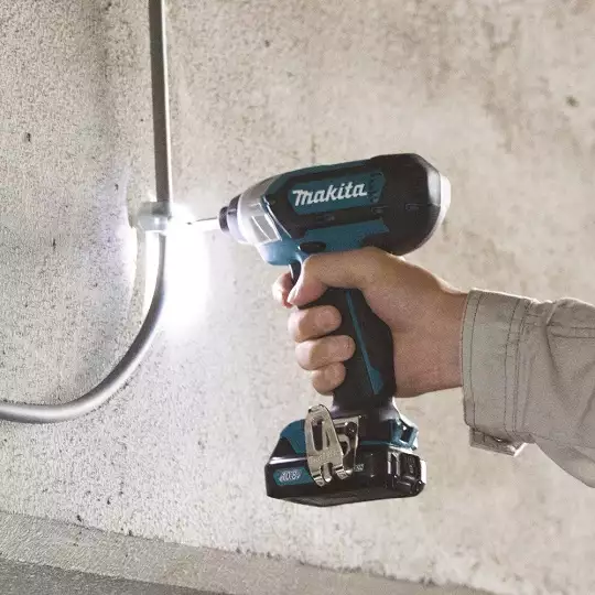 akumulatorowa wkrętarka udarowa 12V max (10,8V) Makita [TD110DSAE] 2x2,0Ah, Li-Ion