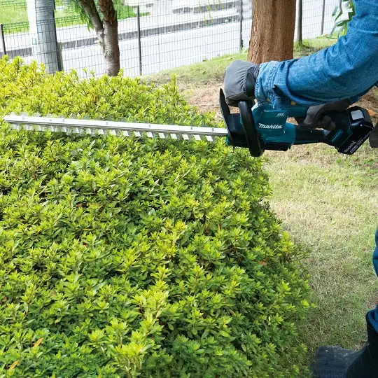 akumulatorowe nożyce do żywopłotu 18V, 50cm, Makita [DUH506RF] 3,0Ah, Li-Ion, LXT