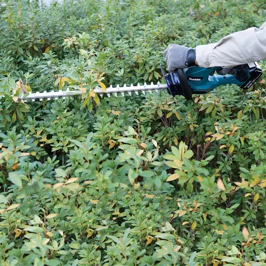 akumulatorowe nożyce do żywopłotu 18V, 50cm, Makita [DUH507F001] 3,0Ah, Li-Ion, LXT