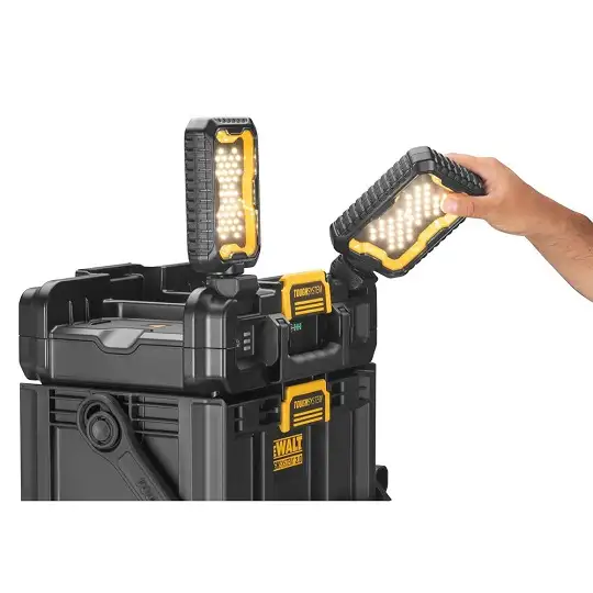 akumulatorowa lampa LED, 18V, ze skrzynią narzędziową TOUGHSYSTEM 2.0, DeWalt [DWST08061-1]