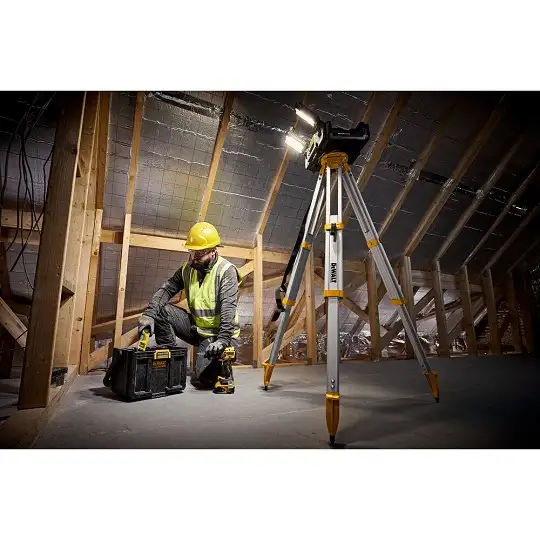 akumulatorowa lampa LED, 18V, ze skrzynią narzędziową TOUGHSYSTEM 2.0, DeWalt [DWST08061-1]