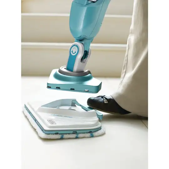 mop parowy 10w1 z rekawicą parową SteaMitt 1600W, Black+Decker [BHSM1610DSM-QS]