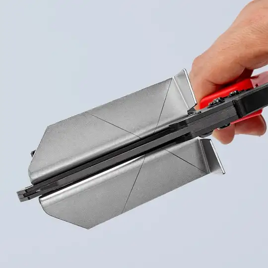 nożyce do korytek kablowych i tworzywa sztucznego, 110mm, KNIPEX [95 02 21]