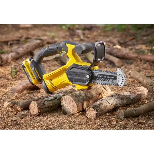 akumulatorowa pilarka łańcuchowa do gałęzi, 18V, 15cm, FATMAX v20, Stanley [SFMCPS415B-XJ]