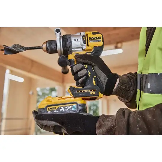 akumulatorowa wiertarko-wkrętarka udarowa 18V XR, DeWalt [DCD1007H2T-QW] 2x5,0Ah, Li-Ion, POWERSTACK