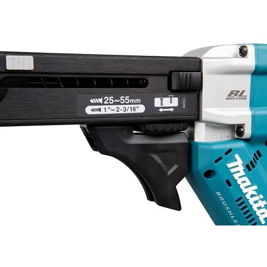 akumulatorowa wkrętarka z magazynkiem do płyt G-K, 18V, Makita [DFR551Z] Li-Ion, LXT