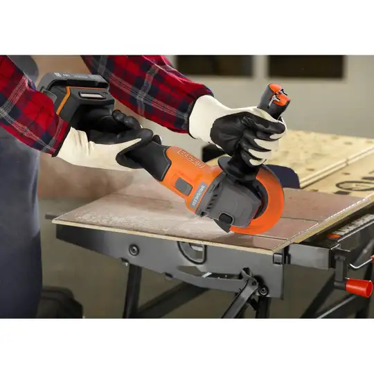 akumulatorowa szlifierka kątowa 115mm, POWERCONNECT 18V, Black+Decker [BCG6L8N-XJ]