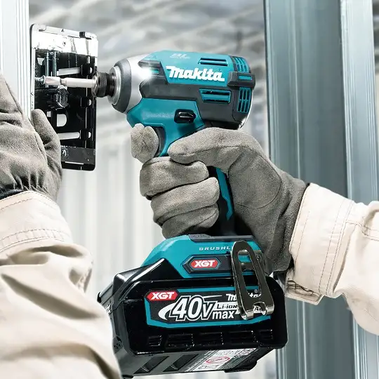 akumulatorowa zakrętarka udarowa 1/4", 210Nm, 40V max XGT, Makita [TD003GZ]