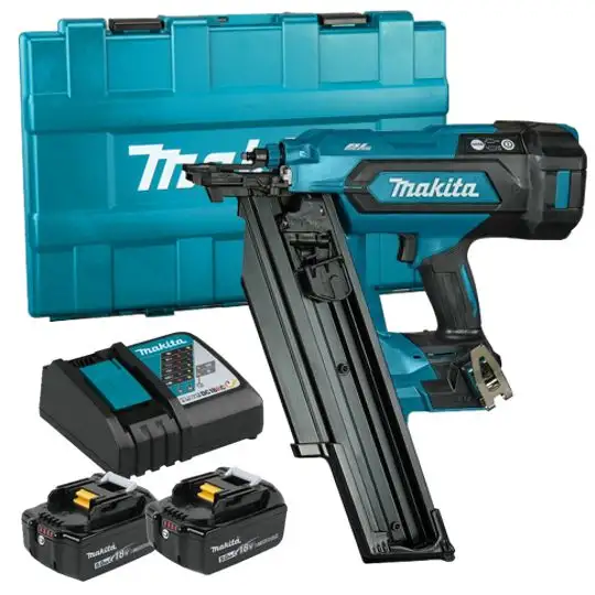 gwoździarka akumulatorowa do gwoździ z łbem okrągłym 50-90mm, 18V, Makita [DBN901RTE] 2x5,0Ah, LXT