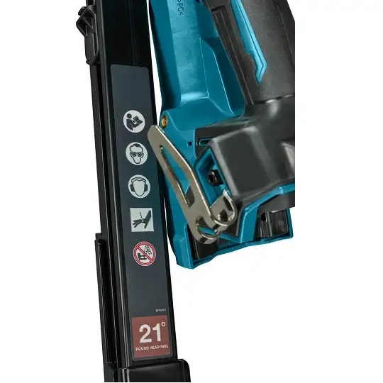 gwoździarka akumulatorowa do gwoździ z łbem okrągłym 50-90mm, 18V, Makita [DBN901ZK] LXT