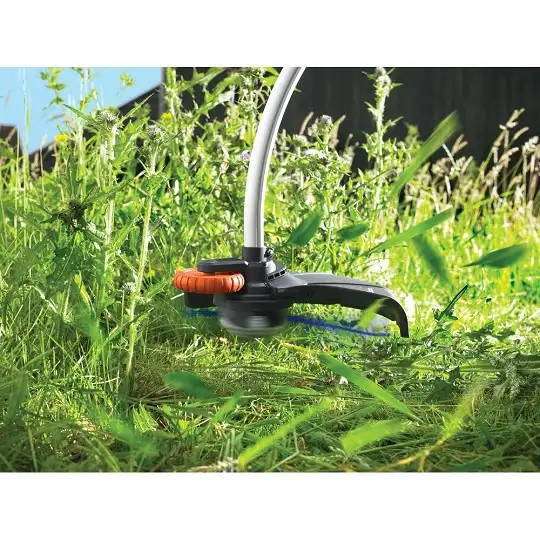 kosiarka żyłkowa z kółkiem prowadzącym 900W, 35cm, Black+Decker [GL9035-QS]