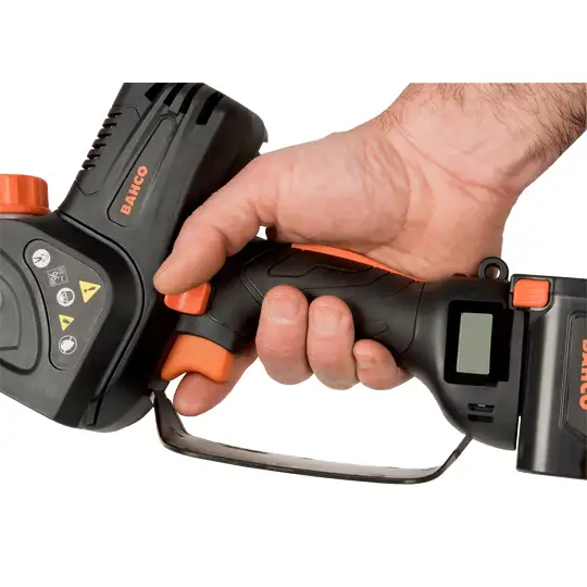 Akumulatorowa kompaktowa piła łańcuchowa 110 mm, 3x4.2Ah, Bahco [BCL15IB]