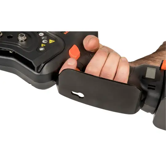 Akumulatorowa kompaktowa piła łańcuchowa 110 mm, 3x4.2Ah, Bahco [BCL15IB]