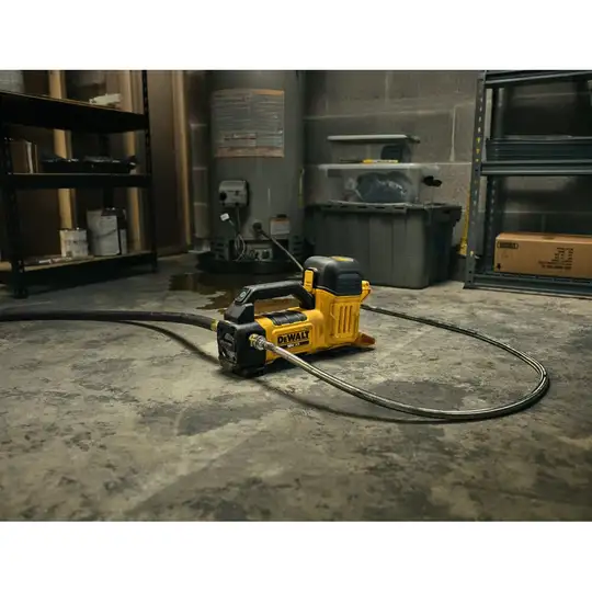 Akumulatorowa pompa transferowa, 18V XR, DEWALT [DCE050N-XJ]