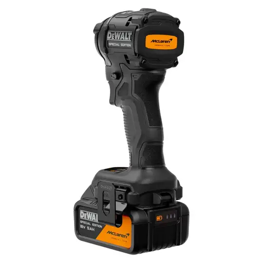 Akumulatorowa zakrętarka udarowa 1/4", 206Nm, 2x5.0Ah, 18V XR, DeWalt [DCF86MP2T-QW] edycja MCLAREN