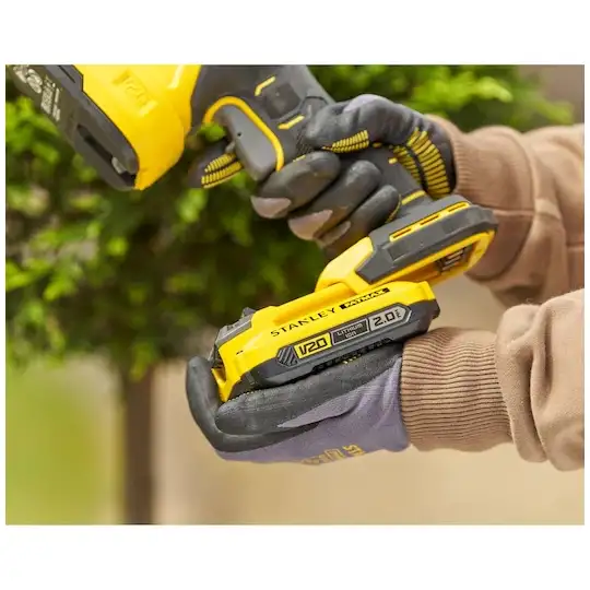 Akumulatorowe nożyce do żywopłotu 2w1 20/10cm, 2AH, 18V FATMAX V20, STANLEY [STCSS20D1-QW]
