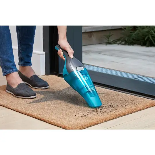 Akumulatorowy, bezworkowy odkurzacz ze stacją ładującą Wet &amp; Dry Dustbuster, Black+Decker [WDC215WA-QW] 7,2V Li-Ion