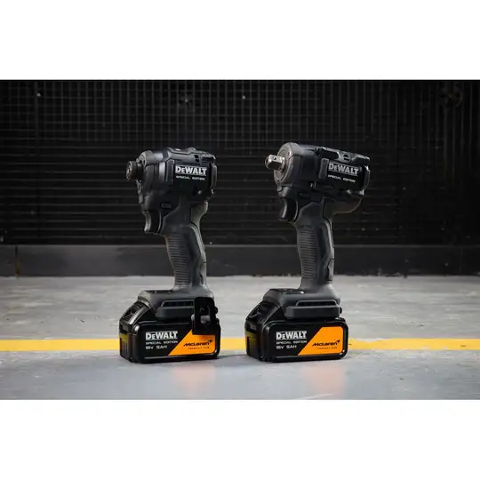 Akumulatorowy zestaw Combo DCF86M + DCF92M, 2x5Ah, 18V XR, DEWALT [DCK2224MP2T-QW] edycja MCLAREN