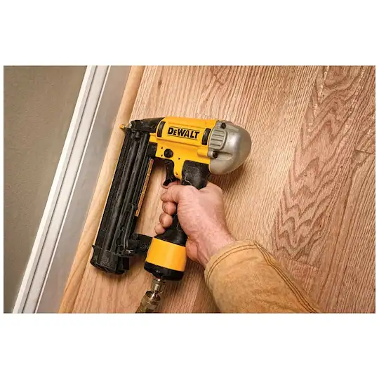 Pneumatyczna gwoździarka, 15-50 mm, DEWALT [DPN1850PP-XJ]