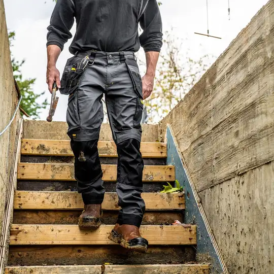 Spodnie, czarne, rozmiar 32/31, Fairhaven, DEWALT [DWC192-004-32]