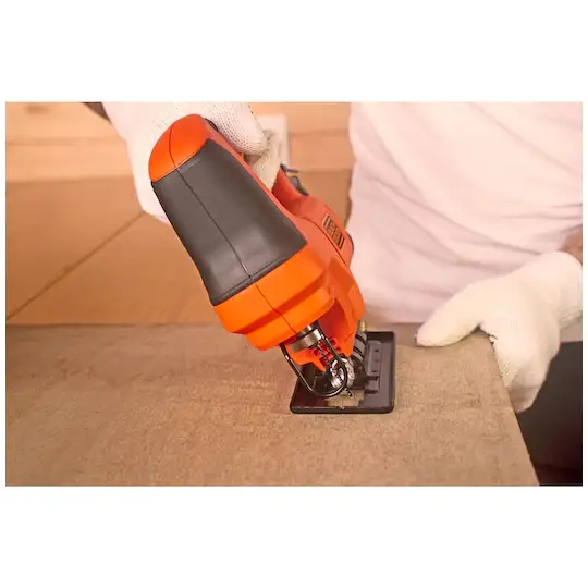 Wyrzynarka, z regulacją prędkości 400W Black+Decker [BES603-QS]