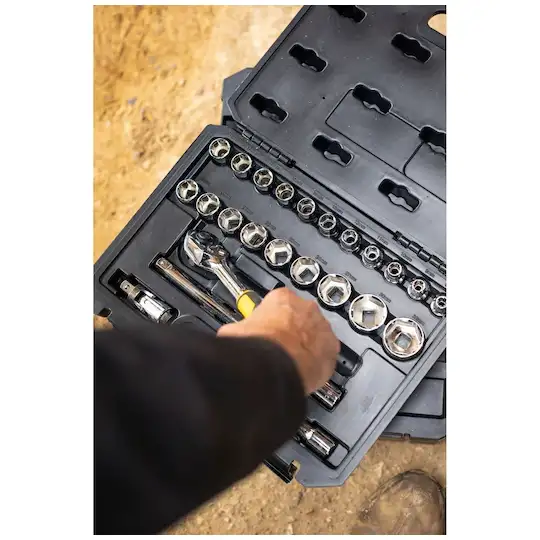 Zestaw 24 szt. nasadek 1/2", 8-32mm, grzechotka, Stanley [STMT82830-1]