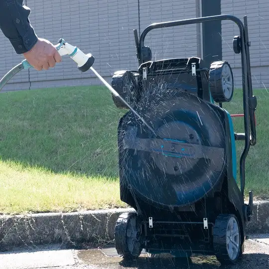 akumulatorowa kosiarka do trawy 38cm, 40l, 40V max XGT, Makita [LM003GZ] Li-Ion